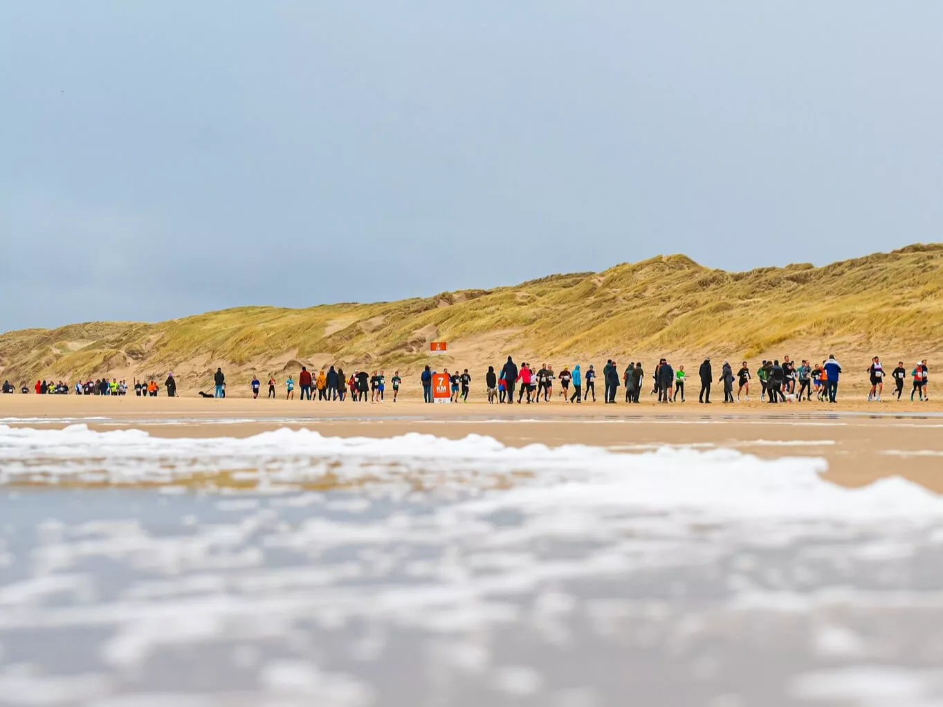 De NN Egmond Halve Marathon: een strijd tegen de elementen
